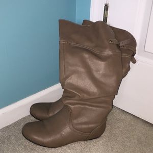Tan boots